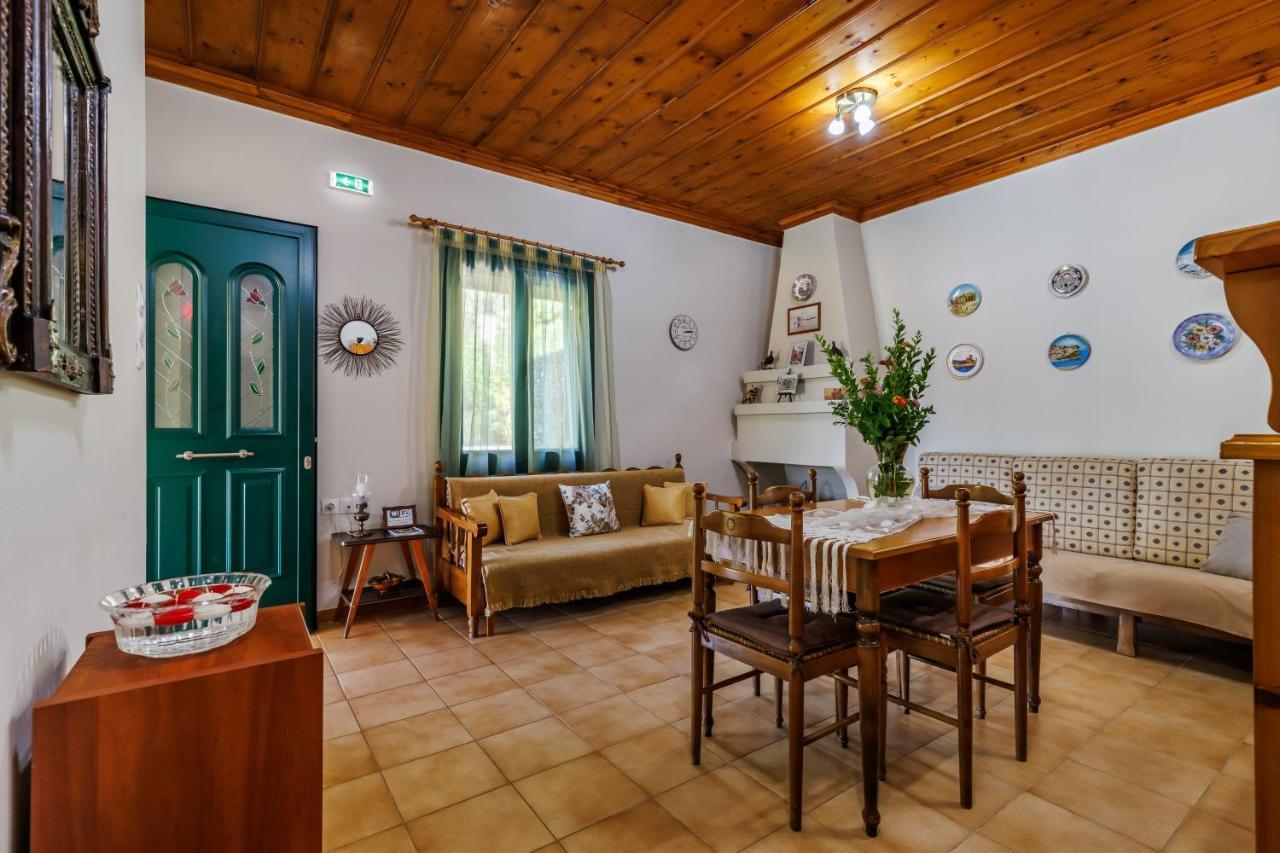 Skopelos Country House Diamantis & Chrisi Agnontas Exterior foto