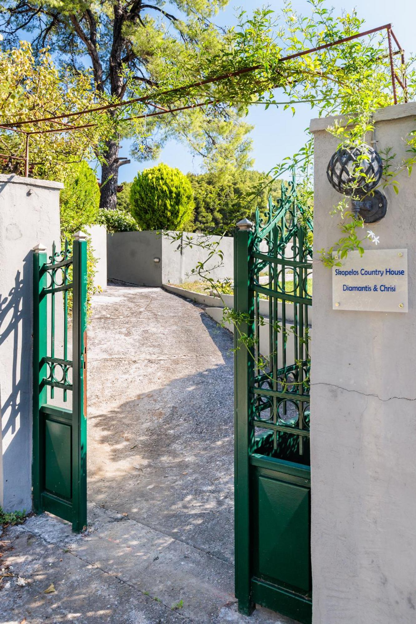 Skopelos Country House Diamantis & Chrisi Agnontas Exterior foto